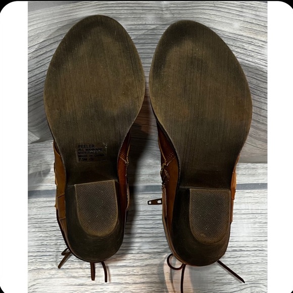 Adorable Carmel Brown Boots- Pop- Size 7.5 - Picture 7 of 8